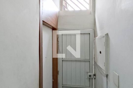 Acesso para a Garagem de casa à venda com 2 quartos, 130m² em Jardim Maria Estela, São Paulo