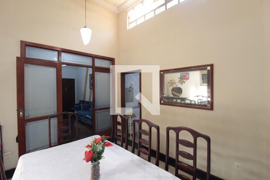 Copa de casa à venda com 3 quartos, 210m² em Castelo, Belo Horizonte