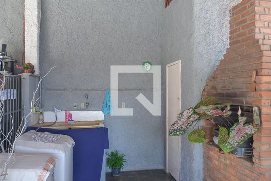 Área de Serviço - Churrasqueira de casa para alugar com 2 quartos, 313m² em União, Belo Horizonte