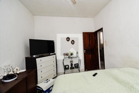 Quarto 1 de casa para alugar com 2 quartos, 313m² em União, Belo Horizonte