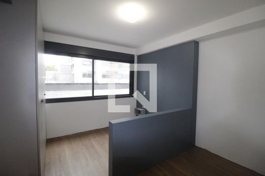 Studio de kitnet/studio à venda com 1 quarto, 30m² em Boa Vista, Porto Alegre