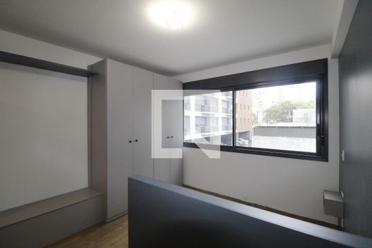 Studio de kitnet/studio à venda com 1 quarto, 30m² em Boa Vista, Porto Alegre