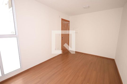 Sala de apartamento à venda com 2 quartos, 42m² em Lorena Park, Goiânia