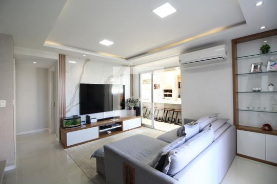 Sala de apartamento à venda com 4 quartos, 225m² em Barra Olímpica, Rio de Janeiro