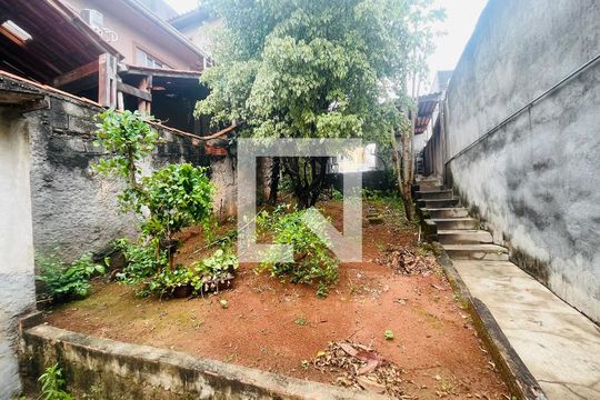 Pomar de casa à venda com 1 quarto, 170m² em Vila Florida, Guarulhos