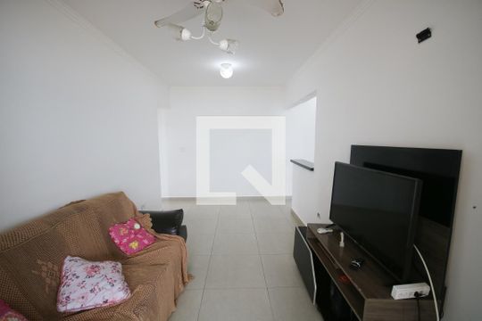 Sala de apartamento para alugar com 1 quarto, 59m² em Maracanã, Praia Grande