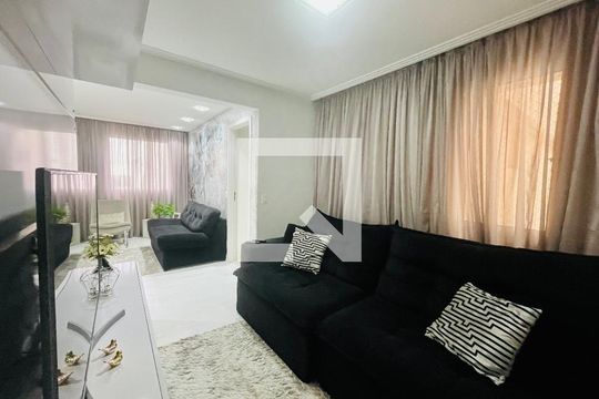 Sala de TV de apartamento à venda com 3 quartos, 114m² em Vila Santo Antonio, Guarulhos