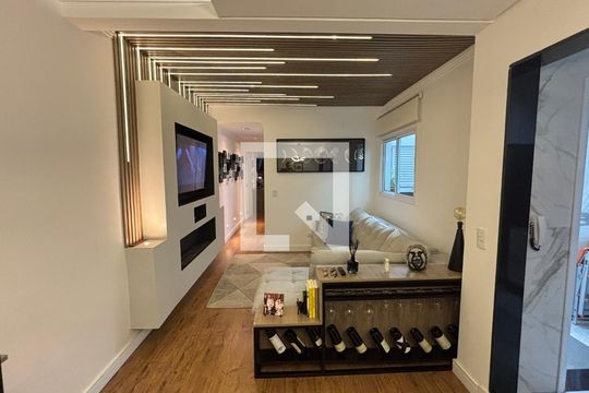Sala de apartamento à venda com 2 quartos, 70m² em Jardim Bela Vista, Santo André