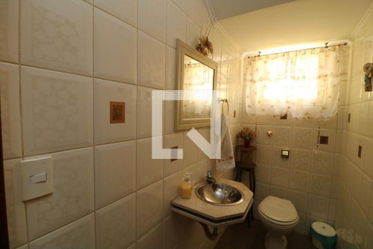 Lavabo de casa para alugar com 3 quartos, 180m² em Jardim Independência (são Paulo), São Paulo