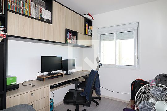 Quarto 1 de apartamento à venda com 2 quartos, 50m² em Humaitá, Porto Alegre