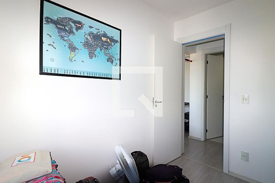Quarto 1 de apartamento à venda com 2 quartos, 50m² em Humaitá, Porto Alegre