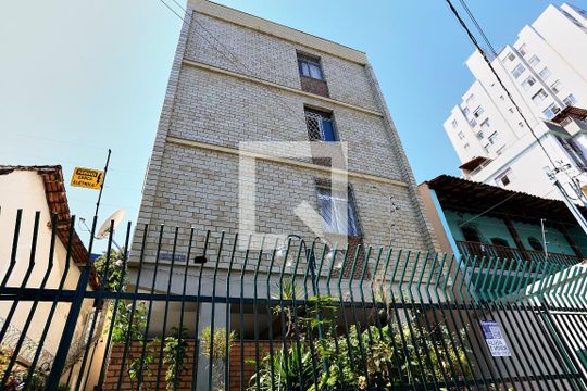 Fachada de apartamento à venda com 3 quartos, 85m² em Nova Floresta, Belo Horizonte
