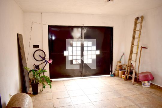 Garagem de casa para alugar com 3 quartos, 183m² em Jardim Professor Antonio Palocci, Ribeirão Preto