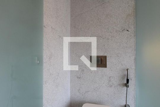 Banheiro da Suíte de kitnet/studio para alugar com 1 quarto, 53m² em Vila Olímpia, São Paulo