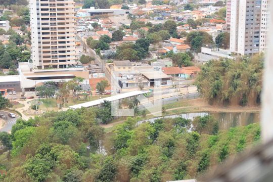 Varanda Vista de apartamento à venda com 4 quartos, 264m² em Setor Marista, Goiânia