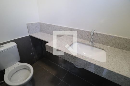 Lavabo da Sala de casa de condomínio para alugar com 3 quartos, 120m² em Aclimação, Uberlândia
