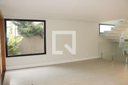 Sala 1 de casa de condomínio para alugar com 4 quartos, 484m² em São Paulo Ii, Cotia