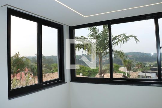 Vista da Sala 2 de casa de condomínio para alugar com 4 quartos, 484m² em São Paulo Ii, Cotia