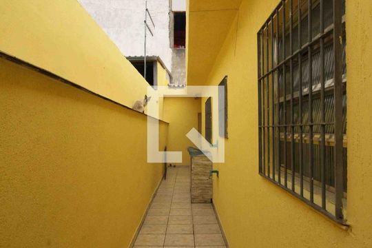 Área Externa de casa para alugar com 1 quarto, 50m² em Vila Primavera, São Paulo