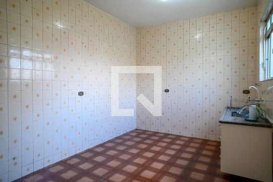 Cozinha de casa para alugar com 3 quartos, 120m² em Cambuci, São Paulo