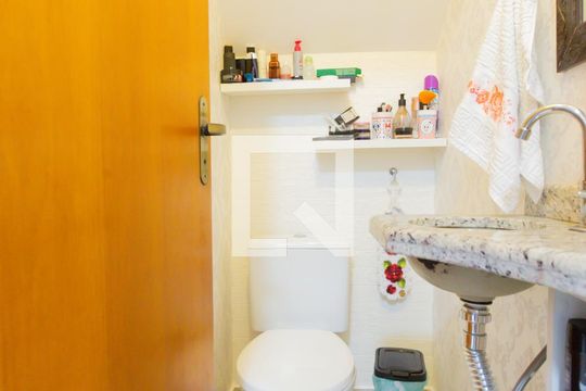 Lavabo da Sala de casa de condomínio à venda com 3 quartos, 120m² em Cidade Antônio Estêvão de Carvalho, São Paulo