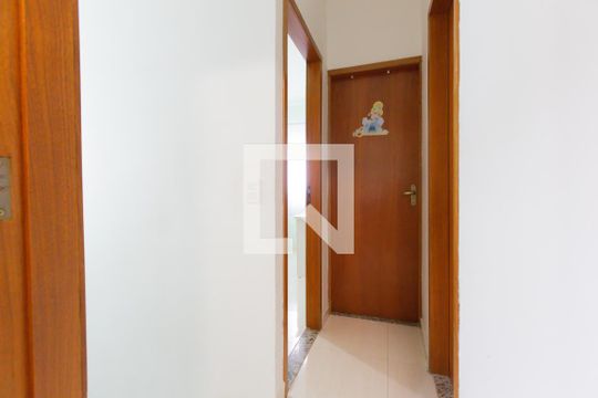 Corredor de casa de condomínio à venda com 3 quartos, 120m² em Cidade Antônio Estêvão de Carvalho, São Paulo
