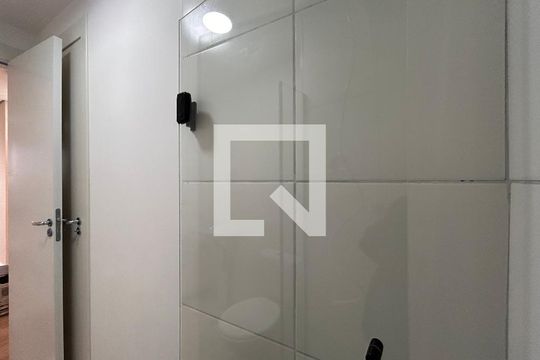 Banheiro Social de apartamento para alugar com 2 quartos, 39m² em Vila Pirituba, São Paulo