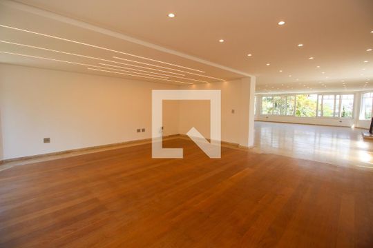 Sala 2 de casa para alugar com 5 quartos, 1200m² em Jardim Leonor, São Paulo