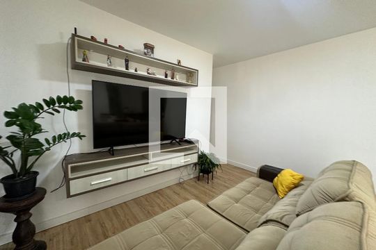 Sala de apartamento para alugar com 3 quartos, 120m² em Empresarial 18 do Forte, Barueri