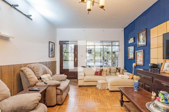 Sala de casa à venda com 2 quartos, 110m² em Vila Gumercindo, São Paulo