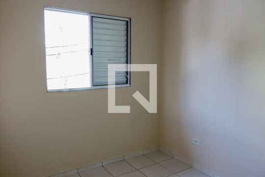 Casa 2 - Sala de casa à venda com 3 quartos, 125m² em Santa Maria, Osasco