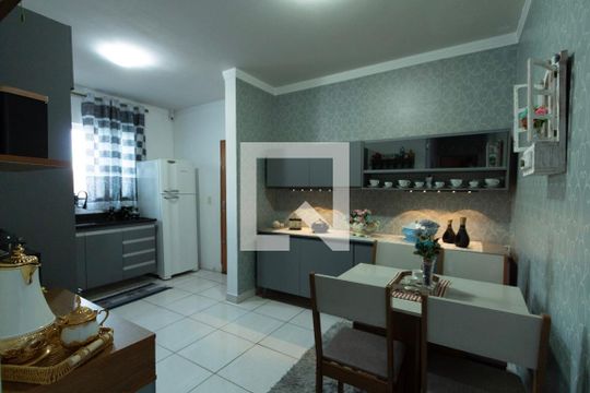 Sala / Cozinha de kitnet/studio para alugar com 1 quarto, 38m² em Jardim Piazza Di Roma, Sorocaba