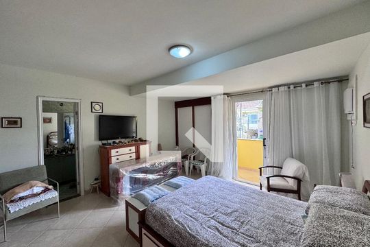 Suíte de casa de condomínio à venda com 3 quartos, 150m² em Vargem Grande, Rio de Janeiro