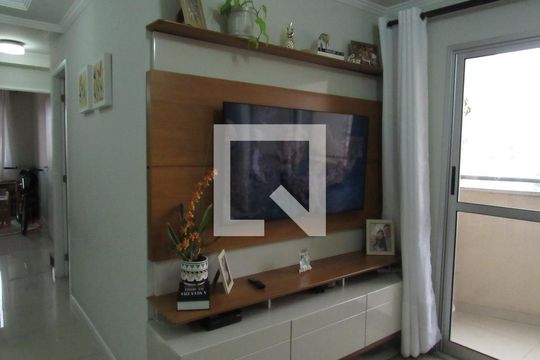 Sala de apartamento à venda com 3 quartos, 73m² em Jaguaribe, Osasco