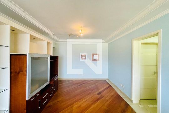 Sala de apartamento para alugar com 3 quartos, 144m² em Vila Galvão, Guarulhos