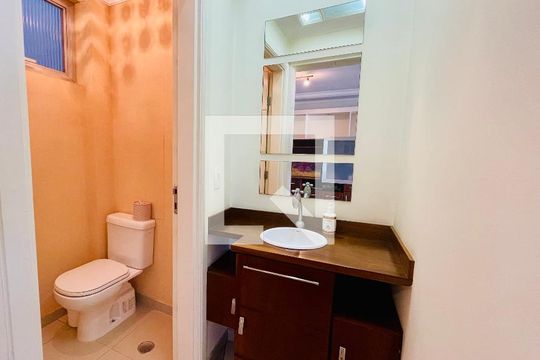 Lavabo de apartamento para alugar com 3 quartos, 144m² em Vila Galvão, Guarulhos