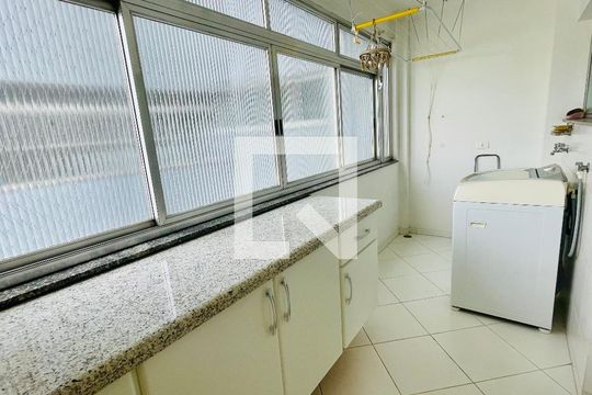 Área de Serviço de apartamento para alugar com 3 quartos, 144m² em Vila Galvão, Guarulhos