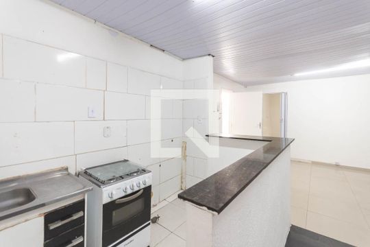 Cozinha de apartamento para alugar com 2 quartos, 80m² em Praça da Bandeira, Rio de Janeiro