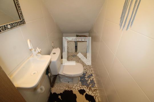 Lavabo de casa para alugar com 6 quartos, 170m² em Santana, São Paulo
