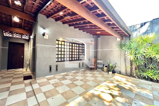 Garagem de casa à venda com 3 quartos, 140m² em Vila Nova Caledonia, São Paulo