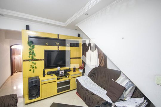 Sala de casa à venda com 3 quartos, 150m² em Vila Medeiros, São Paulo
