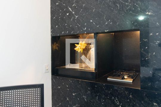 Cozinha de casa à venda com 2 quartos, 400m² em Santana, Porto Alegre