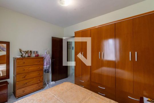 Quarto 1 de casa à venda com 3 quartos, 292m² em Vila Augusta, Guarulhos