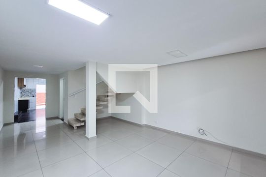 Sala de casa à venda com 2 quartos, 160m² em Vila Euro, São Bernardo do Campo