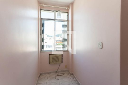 Quarto 1 de apartamento à venda com 2 quartos, 81m² em Maracanã, Rio de Janeiro