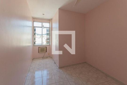 Quarto 1 de apartamento à venda com 2 quartos, 81m² em Maracanã, Rio de Janeiro