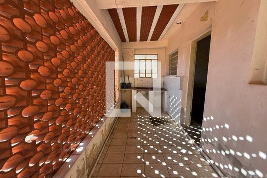 Casa à venda com 2 quartos, 360m² em Parque Sao Jose, Belo Horizonte