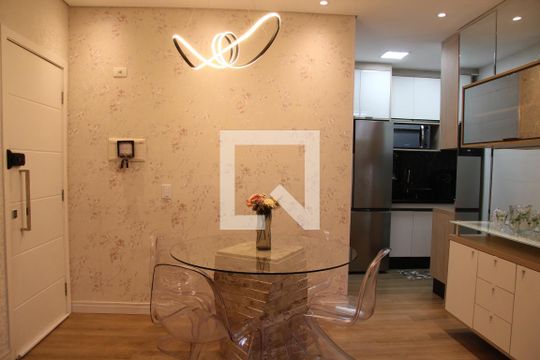 Sala de apartamento à venda com 3 quartos, 116m² em Picanço, Guarulhos
