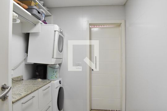 Área de Serviço de casa de condomínio à venda com 4 quartos, 319m² em Santa Cândida, Curitiba
