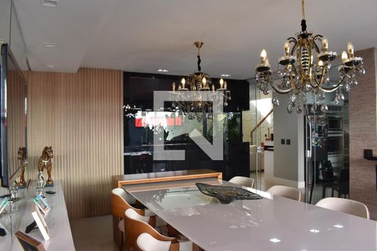 Sala de Jantar de casa de condomínio à venda com 4 quartos, 319m² em Santa Cândida, Curitiba